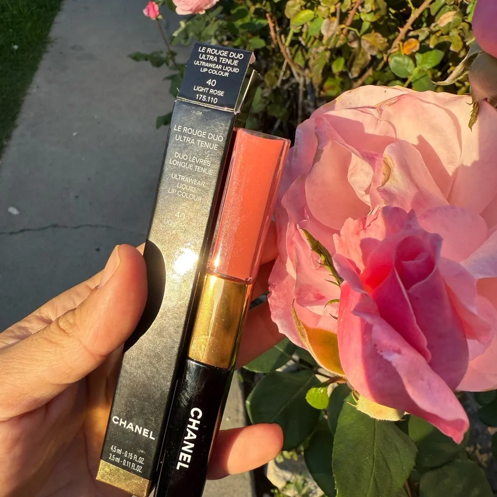 Chanel Le Rouge Duo Ultra Tenue Ultrawear Liquid Lip Colour NIB light rose 40